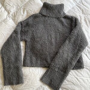 Aerie Cropped Gray Turtleneck Sweater